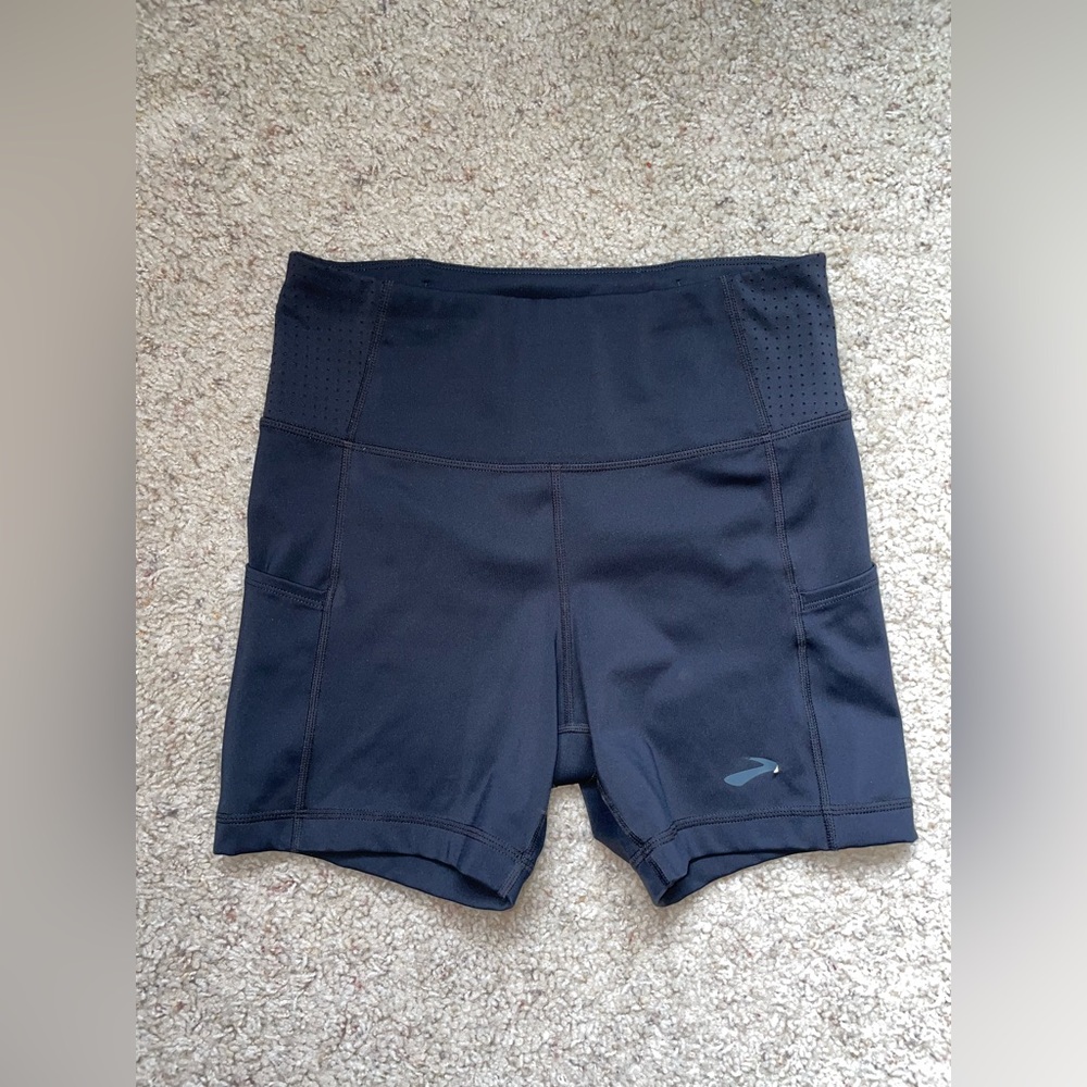 Women’s Brooks spandex